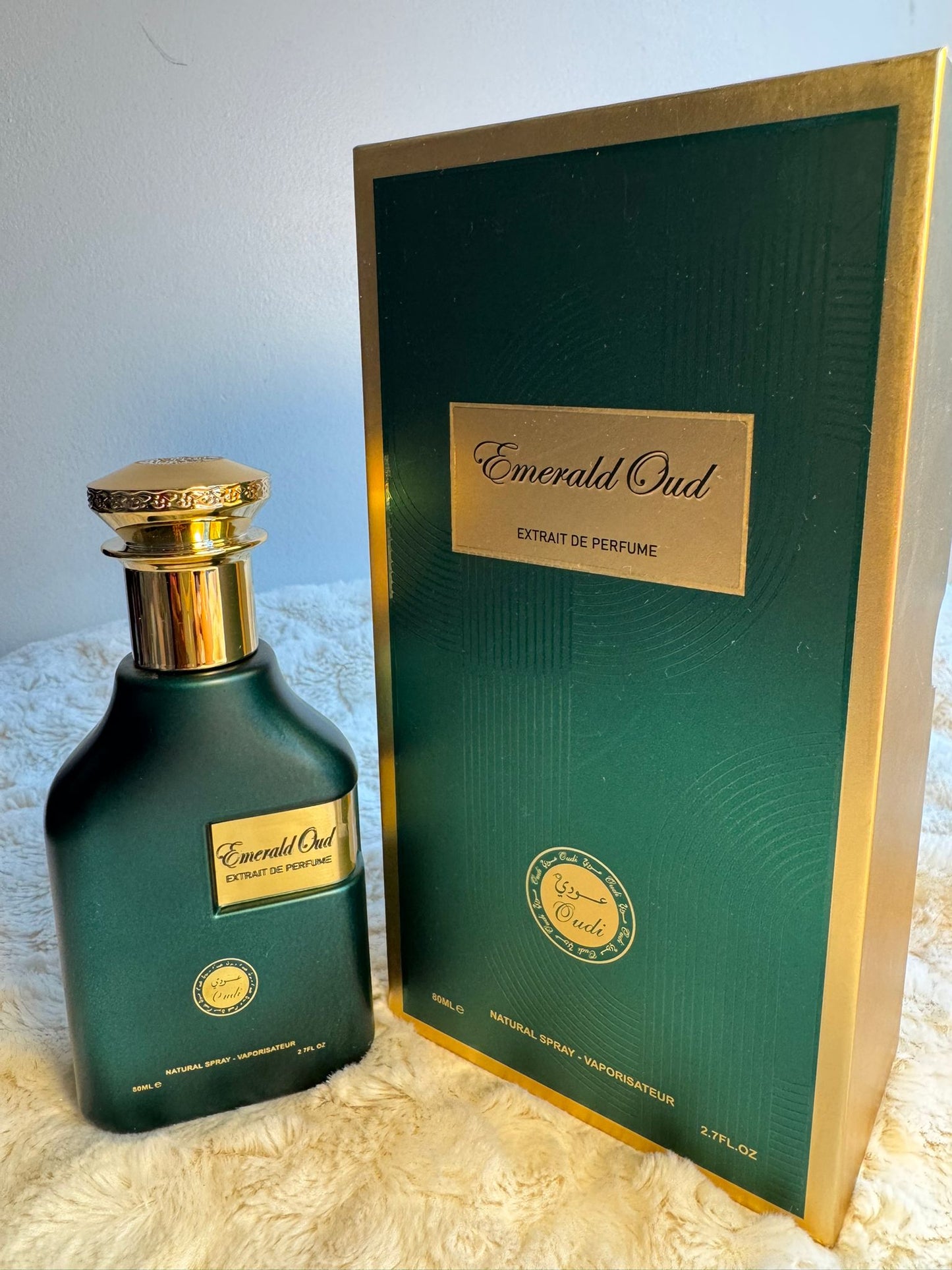 Emerald Oud Extrait de Parfum 80ml – Fragrância Opulenta com Amostra Grátis Inclusa na Amostra Grátis